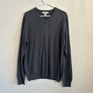 Anthology 100% Silk V-Neck Grey Sweater